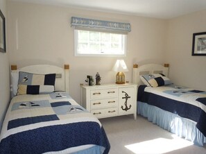 4 soverom, strykejern/-brett og internettilgang