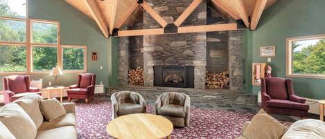 المنشأة من الداخل