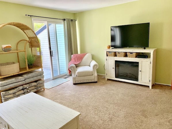 TV, DVD player