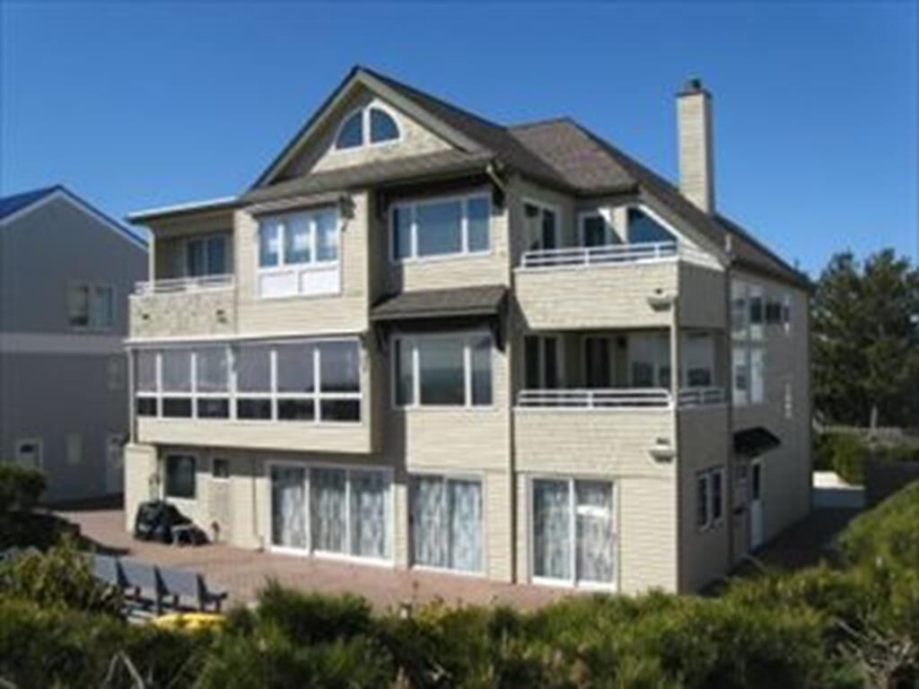 Private Vacation Home Vacation Rental In Ship Bottom, New Jersey Vrbo