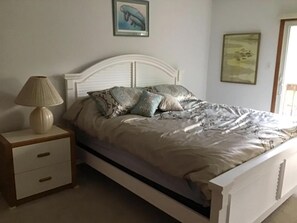 4 Schlafzimmer, Bügeleisen/Bügelbrett, kostenloses WLAN