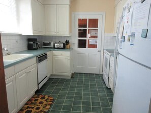 Fridge, microwave, oven, stovetop - Large roomy 5 bedroom single family located across the street from the beach in. (Brant Beach)