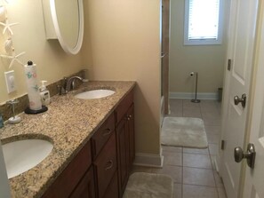 Bathroom - 9290 Stango (LBI Businnes Ctr) (Surf City)