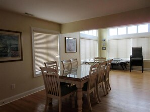 Dining - 9290 Stango (LBI Businnes Ctr) (Surf City)