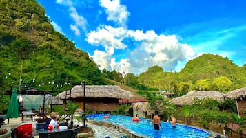 Panoramic Bungalow, Pool View | Front of property