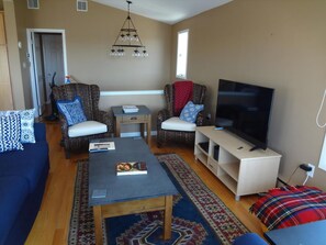 TV, DVD player