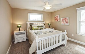 4 Schlafzimmer, Bügeleisen/Bügelbrett, kostenloses WLAN