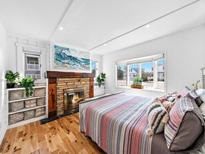 4 bedrooms, iron/ironing board, free WiFi - Amazing home in Surf City with 4 Bedrooms, Internet and WiFi (Surf City)