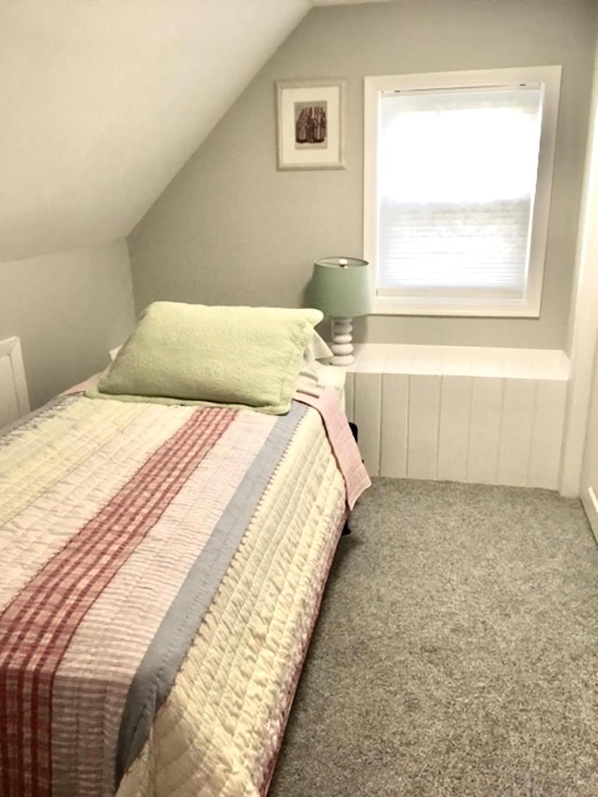 4 bedrooms, iron/ironing board, free WiFi