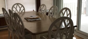 Amazing home in Barnegat Light with 5 Bedrooms and WiFi