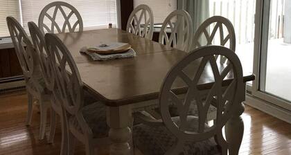 Amazing home in Barnegat Light with 5 Bedrooms and WiFi