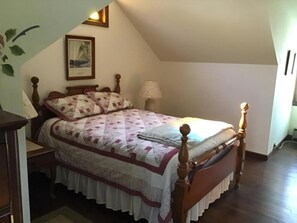 3 bedrooms, iron/ironing board, free WiFi