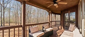 10 Acre Wilderness Paradise!