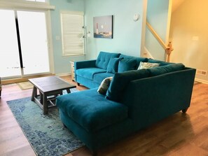 Téléviseur, foyer, lecteur de DVD