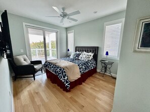 6 bedrooms, iron/ironing board, free WiFi, bed sheets - 6 bedroom accommodation in Loveladies (Loveladies)