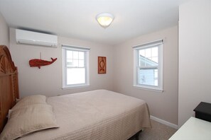 3 室のベッドルーム、アイロン / アイロン台、WiFi (無料)