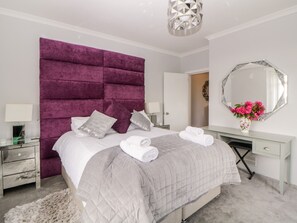 Ferienhaus | 2 Schlafzimmer, individuell dekoriert, individuell eingerichtet