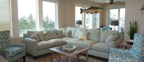 Smart TV, table tennis