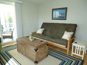 TV connectée, table de tennis de table