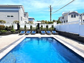 Beheizter Pool