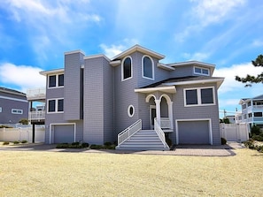 Exterior - Large Contemporary Ocean Block Home (Loveladies)