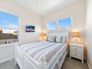 3 chambres, fer et planche à repasser, Wi-Fi gratuit