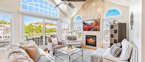 Smart-TV, DVD-Player