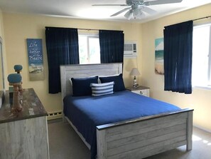 3 chambres, fer et planche à repasser, Wi-Fi gratuit