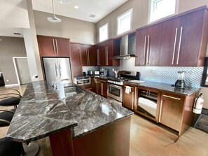 Fridge, microwave, oven, stovetop - LBI vacation rental property (Ship Bottom)