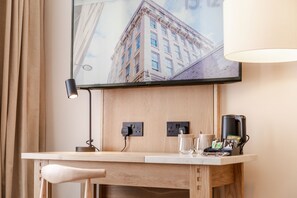 Hypo-allergenic bedding, in-room safe, iron/ironing board - School Lane Hotel in Liverpool ONE (Liverpool)