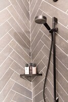 Family Studio | Hypo-allergenic bedding, in-room safe, iron/ironing board, free WiFi