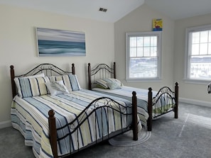 4 Schlafzimmer, Bügeleisen/Bügelbrett, kostenloses WLAN
