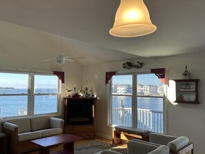 Smart-TV, DVD-Player