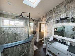 Bathroom - Ocean views- luxurious vacation rental on LBI (Brant Beach)