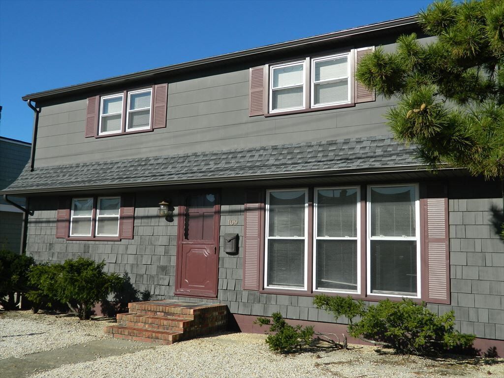 Great family home close to beach
