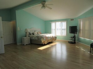 4 Schlafzimmer, kostenloses WLAN