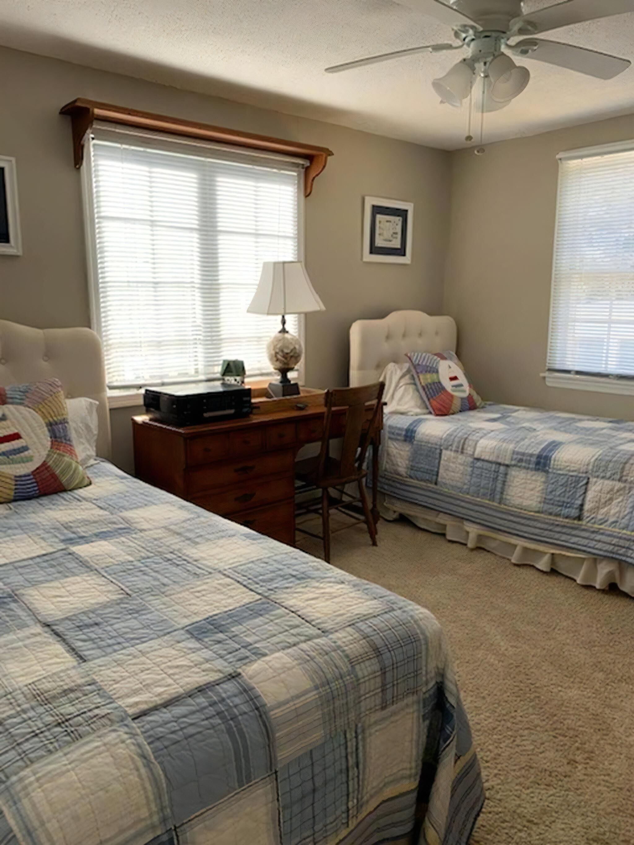 4 bedrooms, iron/ironing board, free WiFi