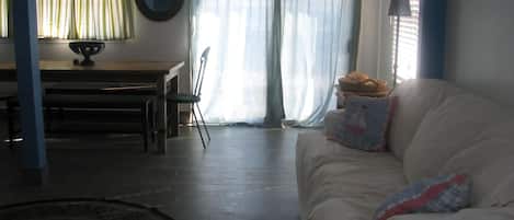 Televisión y reproductor de DVD
