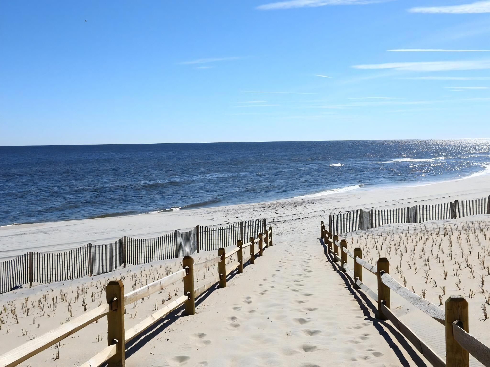 Private beach nearby, sun loungers, beach towels