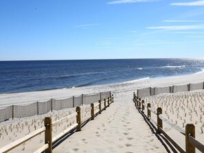 Beach - North Beach Townhouse (North Beach)