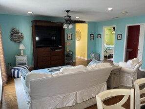 5 Schlafzimmer, Bügeleisen/Bügelbrett, kostenloses WLAN
