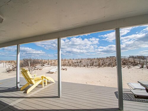 Pet friendly beachfront vacation rental on LBI