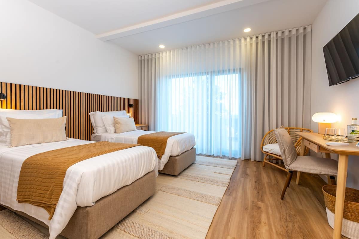 Chambre Supérieure Double ou avec lits jumeaux