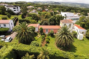 Family House, Air conditioning, Garden View | Garden view