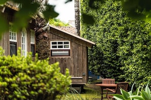 Romantisk stuga - luftkonditionering - utsikt mot trädgården | Terrass/Patio