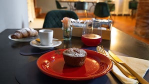 Free daily cooked-to-order breakfast - La Sosta in Toscana   (Camaiore)