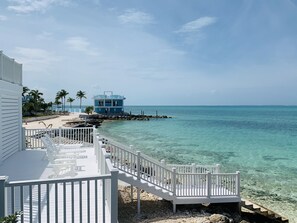 Property grounds - Luxury oceanfront 4BR · 2 protected docks · private gated compound (Marsh Harbour)