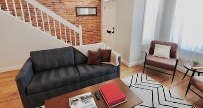 Penn & Ten- Spacious Capitol Hill Rowhouse