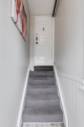 Interior - In the FAN/near VCU/Private Parking & fenced yard (Richmond)