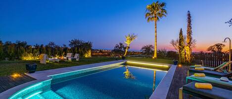 Piscina a l'aire lliure